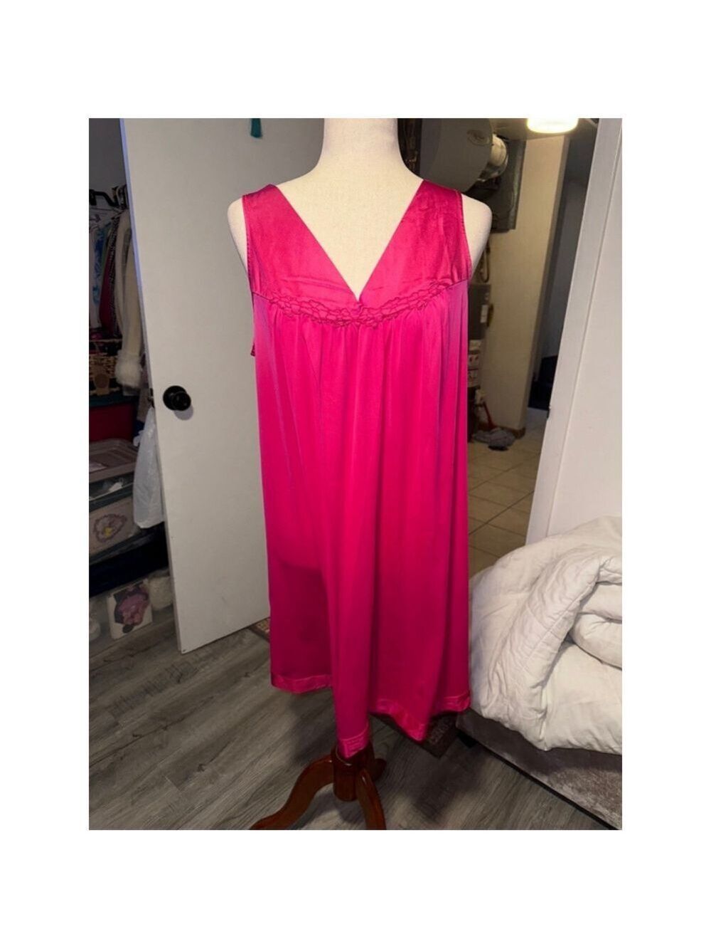 Vintage Vanity Fair gown red sleeveless size med USA - Picture 5 of 12